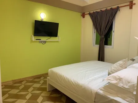 Luna lodge Maldives Отели в г. Thilamaafushi