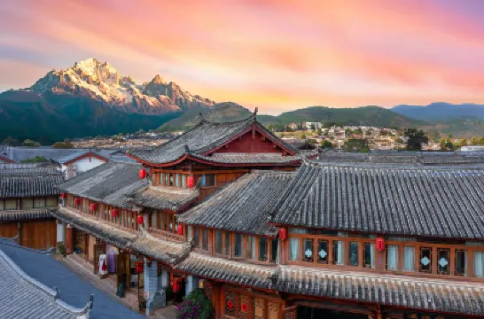 Juhe · Holiday | Naxi Courtyard Holiday Cultural and Beautiful Accommodation Отели в г. 