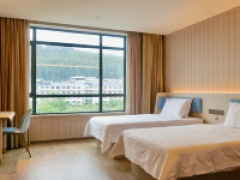 Shouxiang Hotel Hotels in Bama