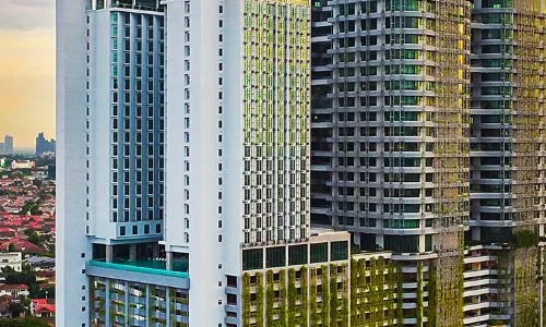 M World Hotel