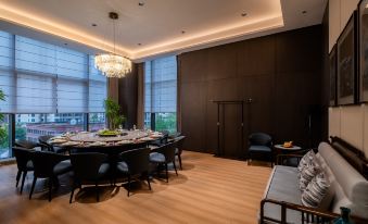 Chongqing Girit Holiday Inn