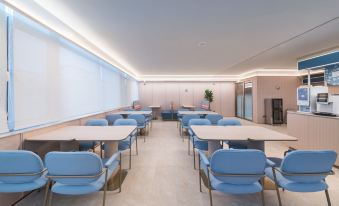 HanTing Hotel (Yichun Zhuoyue Wanxiangcheng Beishan Park)
