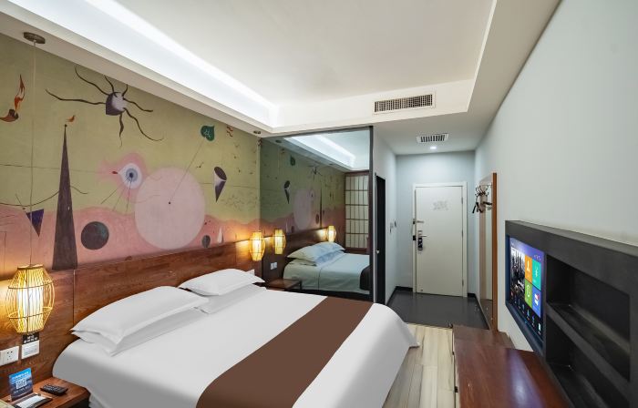 Lang Yun Ripple Hotel (Pingshan Hehualou county standard store)