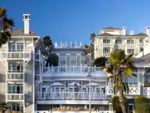 Khung cảnh trữ tình Phổ Biến Tại Santa Monica
