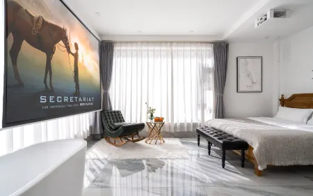 SM拾陌藝術設計師網紅民宿(大理天空之境)