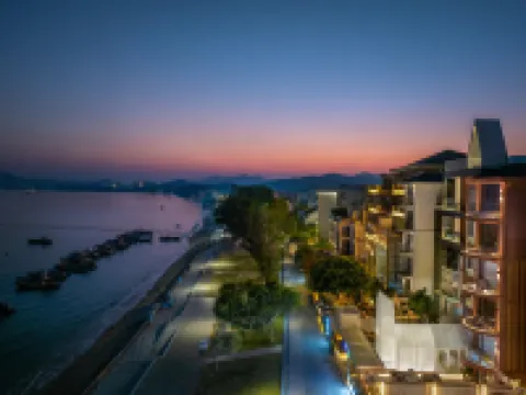 private soup holiday villa by the sea