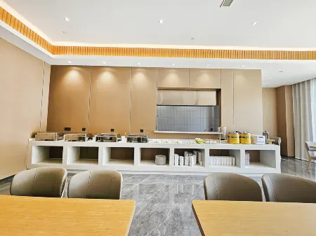 Panzhihua Huanzhu Hotel Отели рядом с достопримечательностью «Datian Convention Relic Site»