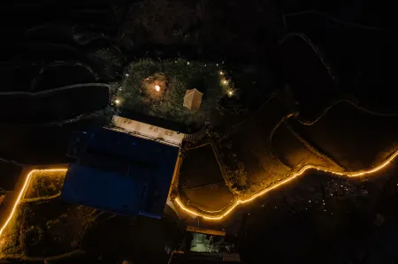 Shengtian · Manshanlai｜Duoyishu Terrace Scenic Homestay Отели рядом с достопримечательностью «Pu Gao Lao Zhai»