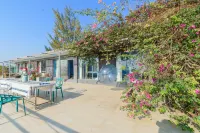 Yexu Shihai | 180° Seaview · Mountain Retreat (Jinwan Airport Mutouchong Beach) Hotels near Sunny Beach
