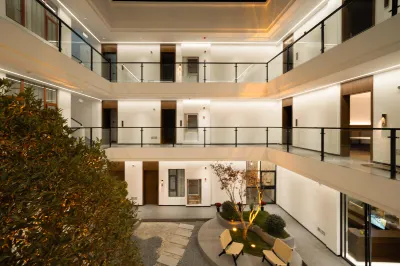 Shangri-La Yuyun Mountain Residence Smart Gongyang Homestay (Dukezong Ancient City Branch)