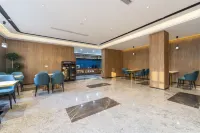 California Hotel Hotels in Lai'an