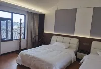 Shiping Qinyaju Homestay Hotels near Shiping Ancient City