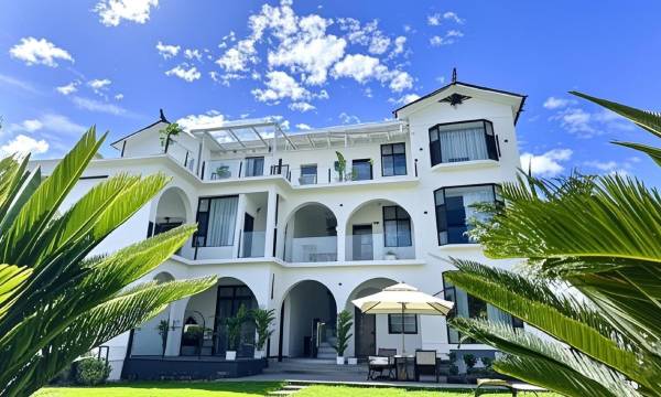 Yishan Banye Homestay (Longqi Wharf Branch)