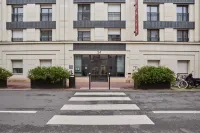 Odalys City Paris Levallois Hotels near So Ouest