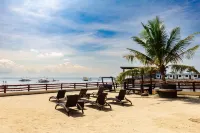 Palmbeach Resort & Spa فنادق في لابو لابو سيتي