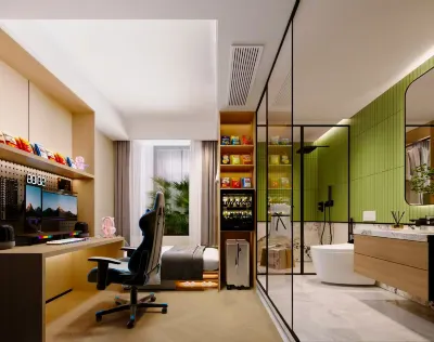 Lanju E-Sports Hotel (Wuhan University of Technology Mafangshan Subway Station)