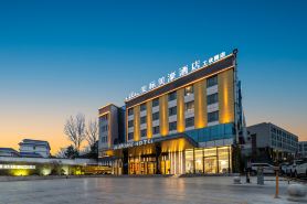 Meibiao Meihui Hotel (Xiangyang Liuji Airport Shenzhen Industrial Park)