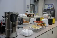 Mingzhu Holiday Hotel - breakfast