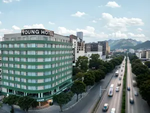 YOUNG漾酒店（桂林站萬象城店）