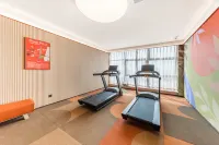 Orange Hotel (Nanchang Yaohu West Subway Station Normal University Branch) - parking