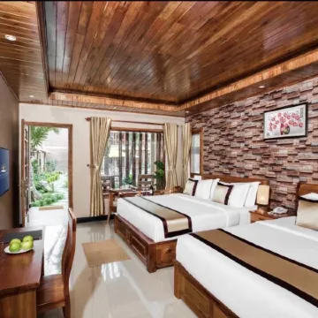 Golden Topaz Phu Quoc Resort