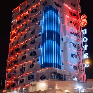 S Hotel & Residences