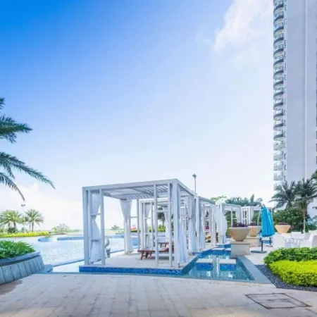 Jinhai Time Holiday Apartment (Yangjiang Hailing Island Agile Gold Coast Branch)