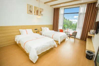Hefeng Cloud Screen Shanju Homestay Hotels near Ping Shan