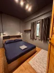 Friends Station Hostel & Cafe