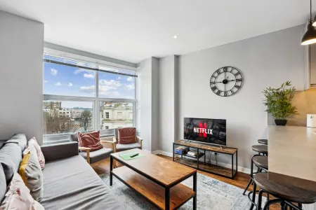 Bright-on Heights F4 Отели рядом с достопримечательностью «University of Brighton Art Gallery»