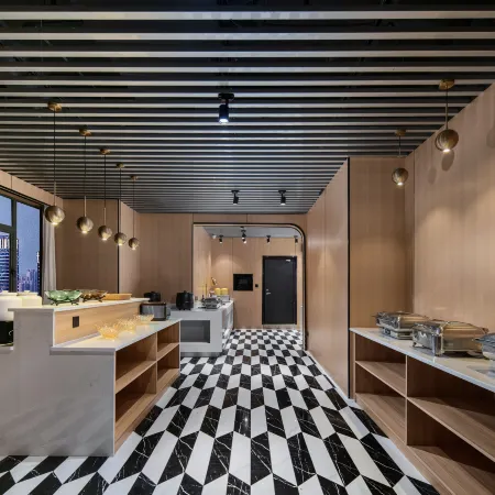 Moke Huanting Hotel (Lens Technology Huanghua Airport)