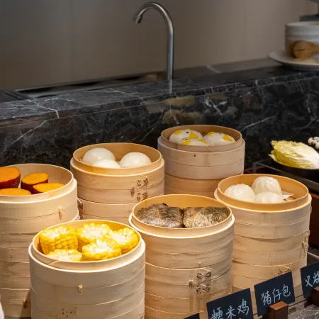 Atour Hotel Yunfu Luoding Taide Tianrun Plaza