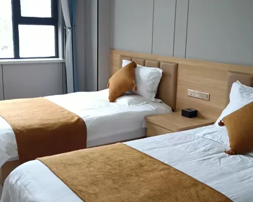 Huangling Longxuan Hotel Hotels in Huangling