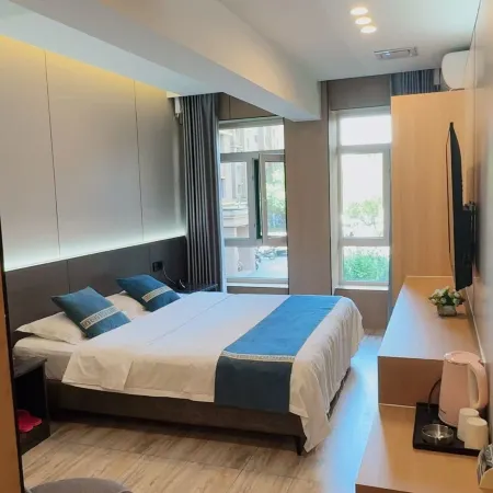 Liuhe E-sport Hotel