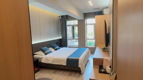 Liuhe E-sport Hotel Hotels in Liuhe