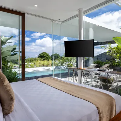 Hideaway Villas Bali - Uluwatu by Kanaan Hospitality 烏魯瓦圖廟（Uluwatu Temple）附近的飯店