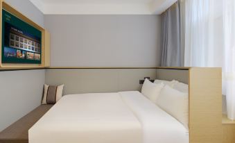 Yayue Hotel (Lüliang Liulin North Avenue)
