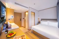 eLong Xicheng International Hotel (Beijing Dacheng Road Jinghui Plaza) Hotel in zona University of Chinese Academy of Sciences (East to Yuquan Mansion)