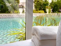 Olympus Starred Condo Pattaya Hotels near Tukcom Pattaya