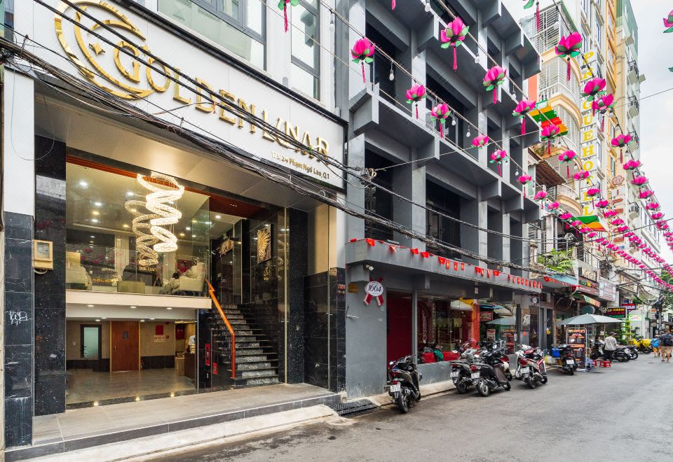 부이 비엔 워킹 스트리트 야경