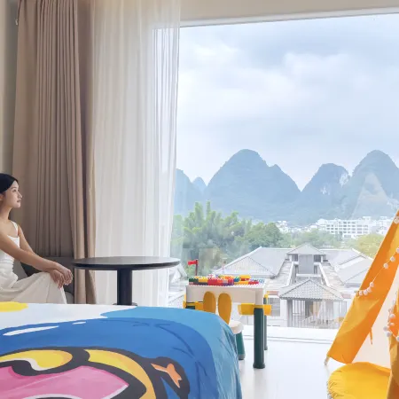 Antiliya Hotel (Yangshuo Yulong River Shili Gallery Branch)