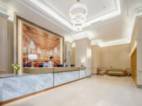 Vienna Hotel (Changsha Songya Lake Luositang Metro Station Branch)
