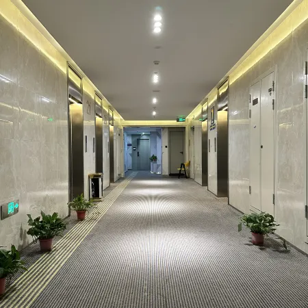 7 Days Premium Hotel (Lanzhou Olympic Sports Center Wanda Mao Branch)