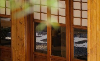 Songzi Yezi Mountain Island Homestay