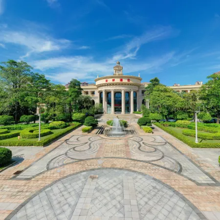 DongAn Hotel (Heyuan Shili Dong'an East Coast High-speed Rail Station Store)