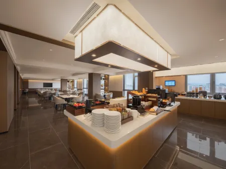 Atour Hotel (West Ring Road, Datong pingcheng) Отели рядом с достопримечательностью «Guanyi Hall of Datong»