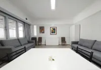 homeaway burwood Hotel di Five Dock