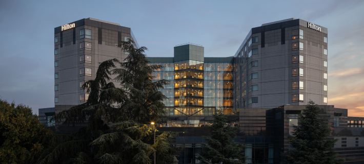 Hilton Paris Charles de Gaulle Airport Hotels in Париж