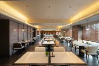Atour Hotel, Wuyue Plaza, Wuliangye Ecological Park, Yibin - New