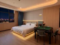 Mando Hotel - parcheggio